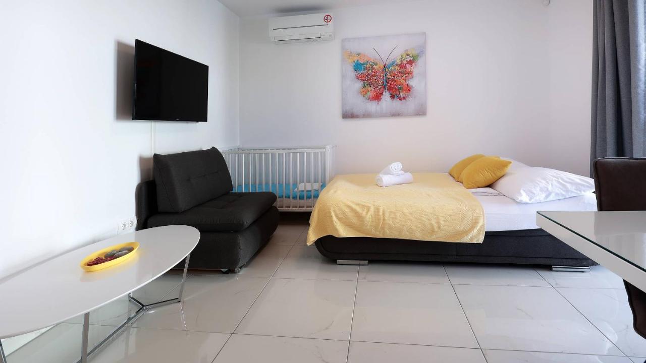 Apartmani Villa Barbara Novalja Dış mekan fotoğraf