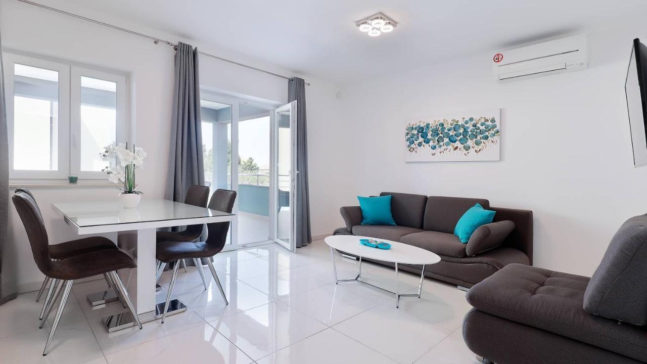 Apartmani Villa Barbara Novalja Dış mekan fotoğraf