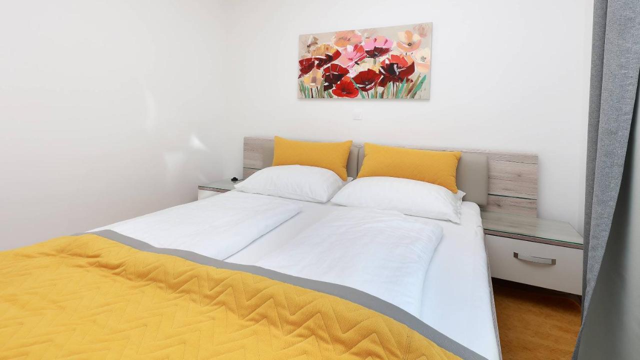 Apartmani Villa Barbara Novalja Dış mekan fotoğraf